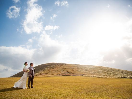 五島列島・福江島フォトウェディング レタッチ済みフォト60カット お好みの色目の生花ブーケ付き 美容師同行 ＜4時間／五島市＞ by カンパーナホテル