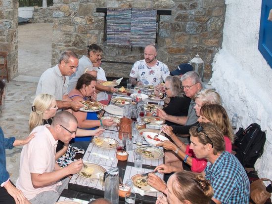 427776299_875741287895941_2143292679143687092_n (1)