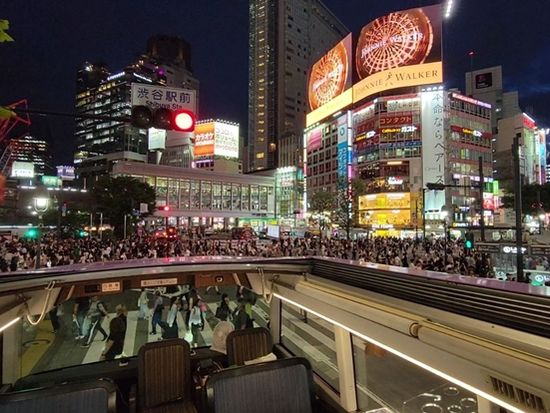渋谷スクランブル交差点_動画切り出し_横