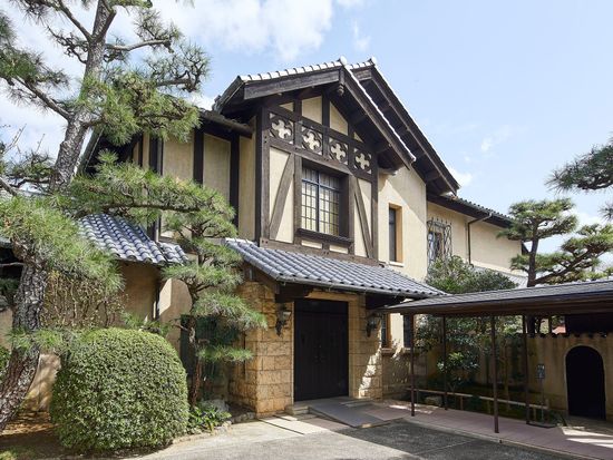 小林一三記念館（雅俗山荘外観） 