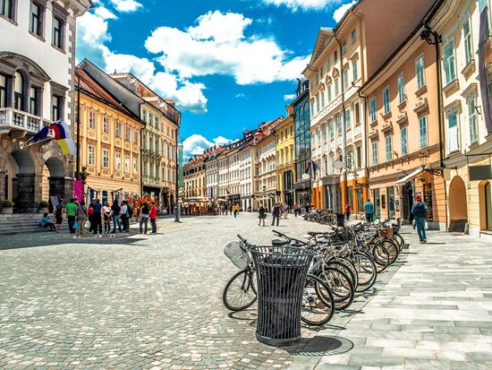 Ljubljana_City_Street_shutterstock_577244593