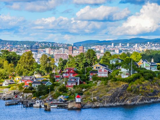 コペンハーゲン発着　北欧3か国周遊ツアー　ストックホルム＋オスロ＋ベルゲン＋クロンボー城などに訪問＜8泊9日／水曜／1名催行／日本語＞