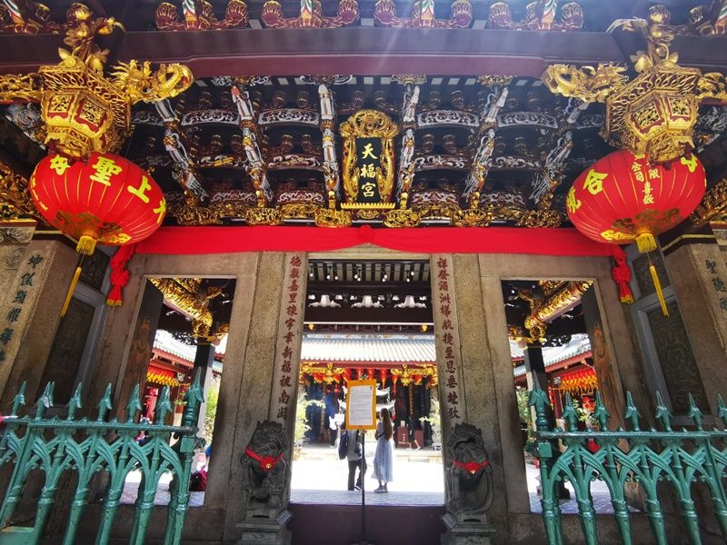 Chinatown temple