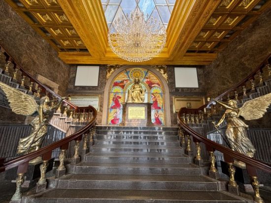 セブ島の絶景＆フォトジェニックツアー　テンプル・オブ・レイア＋トップス展望台＋ シラオガーデン　嬉しい大人気ジェラート付き＜選べる午前・午後／日本語ガイド＞