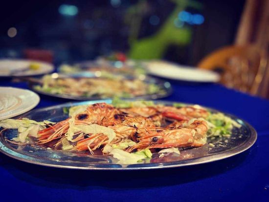  【貸切】古代エジプトのピラミッドの変遷をたどる！ピラミッドめぐりツアー＜終日／日本語／送迎付／カイロ発＞