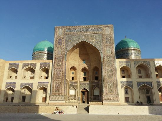 【3泊4日】ウズベキスタン周遊ツアー　世界遺産ブハラ＋サマルカンド＋首都タシケント 選べるホテルランク ＜貸切／日本語ガイド／宿泊＆食事付き／タシケント発着＞