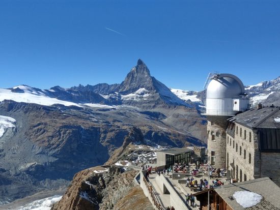 チューリッヒ発着 スイス名峰周遊ツアー　ツェルマット＋フィルスト山＋ルツェルンなど観光＜5泊6日／木曜／1名催行／日本語＞