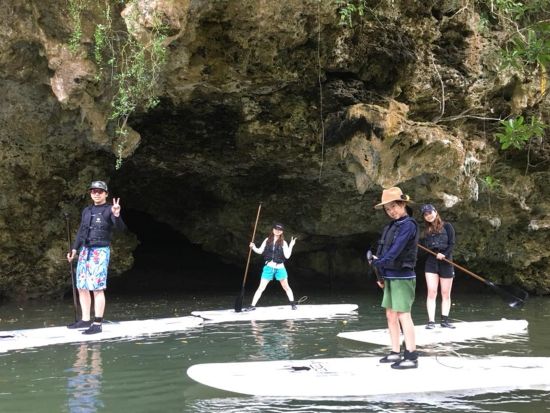貸切マングローブSUP 石垣島の大自然を水面散歩！SUPでしか見れない景色を見よう 1名様から参加OK◎＜石垣島／約2時間／送迎可＞
