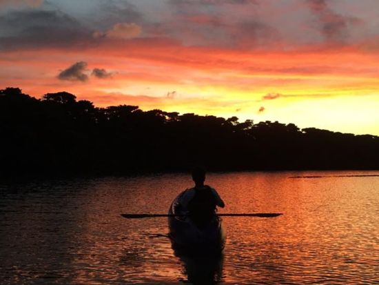 貸切夕暮れナイトカヤック 移り変わる空色と星空観賞を満喫♪癒しと冒険の充実プラン＜石垣島／約2時間／送迎あり＞