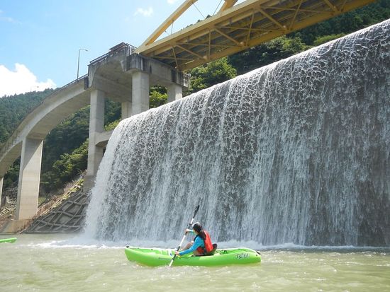 fce515_d6a6c0fb07ab4226a5d7f94f9