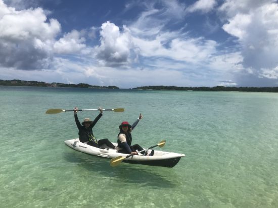 貸切！川平湾シーカヤック体験 ミシュラン3つ星の絶景を満喫！透明な海と緑豊かな景色を楽しもう♪＜石垣島／約2時間半＞