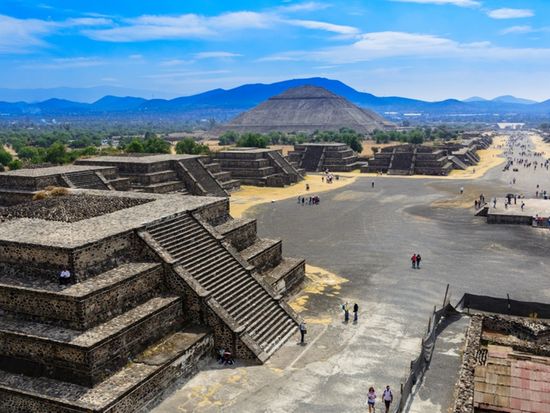 Mexico_Teotihuacan_shutterstock_509876056