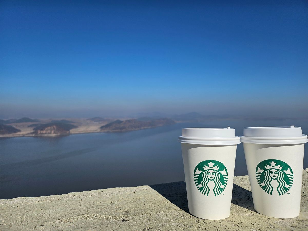 北朝鮮が見えるスターバックス＆ショッピングツアー 愛妓峰（エギボン