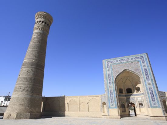 【4泊5日】ウズベキスタン＆タジキスタン周遊ツアー　世界遺産サマルカンド＋ブハラ＋首都タシケント＋ペンジケント＜貸切／日本語ガイド／宿泊＆食事／タシケント発＞