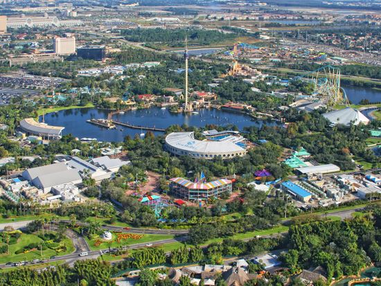 US_Florida_Orlando_pixta_4241759_L (1)