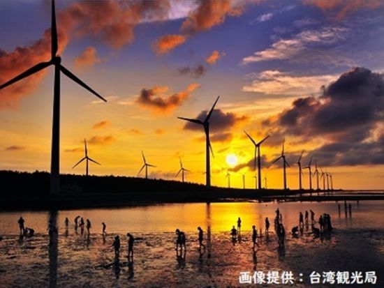 台中貸切観光チャーター　出発時間・滞在時間がアレンジ可能＜最大6名／6時間／日本語ドライバー／台中発着＞※1台あたり料金