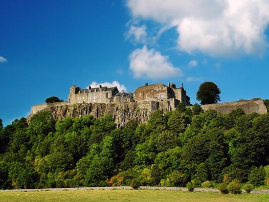 Scotland_Stirling Castle_shutterstock_694333825