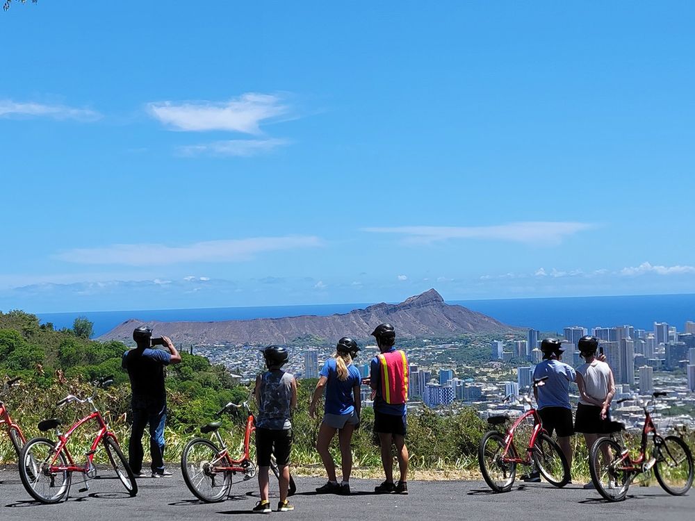 Bike Hawaii Tours Honolulu 5-Mile Downhill Biking Adventure at