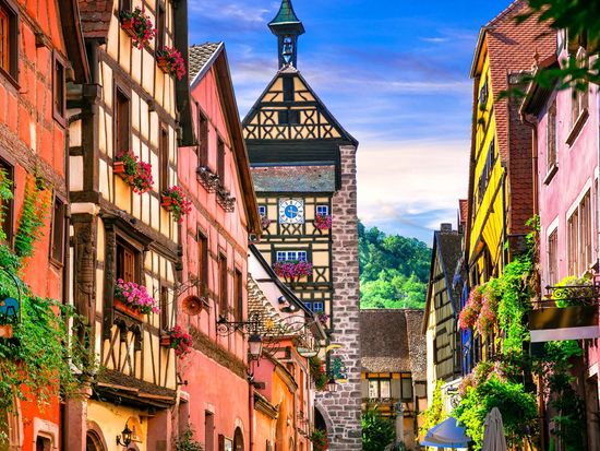 France _Alsace_Riquewihr_pixta_74016140_M