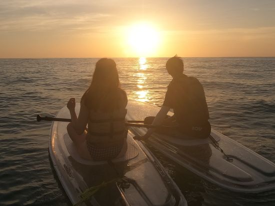 【全年齢対応可能！送迎無料サービスあり・3名以上で無料貸切☆】サンセットSUPツアー！一面オレンジの水面の中で幻想的な体験を！【沖縄・宮古島】