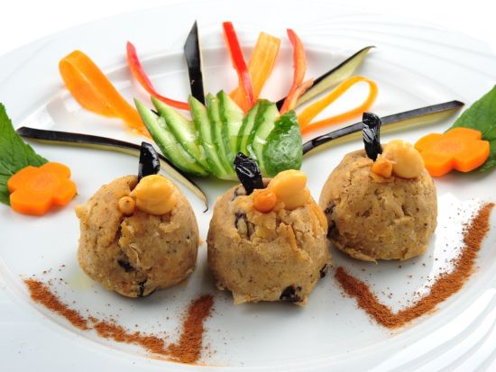 アヤソフィア入場券＆ミシュラン1つ星 宮廷料理「マトゥバ・レストラン」ランチ事前予約サービス