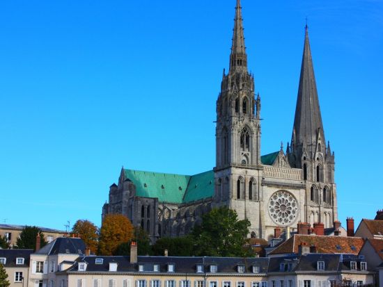 パリ発着　モンサンミッシェル＋ルーアン＋フジェールなど　パリにて終日自由行動＜5月～10月／4泊5日／火曜／1名催行／日本語＞