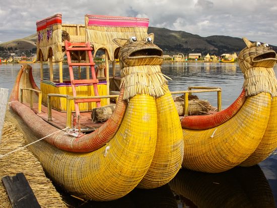 Peru_Puno_shutterstock_596738813