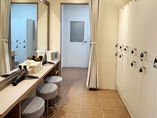 ロッカールーム3