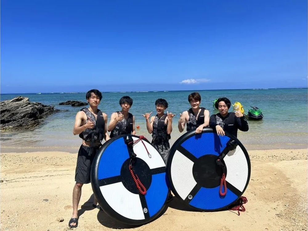 新感覚マリンスポーツ！座って滑るディスクボードorウェイクボード体験