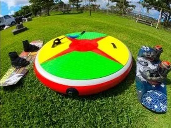 新感覚マリンスポーツ！座って滑るディスクボードorウェイクボード体験＜名護市・今帰仁村・古宇利島＞