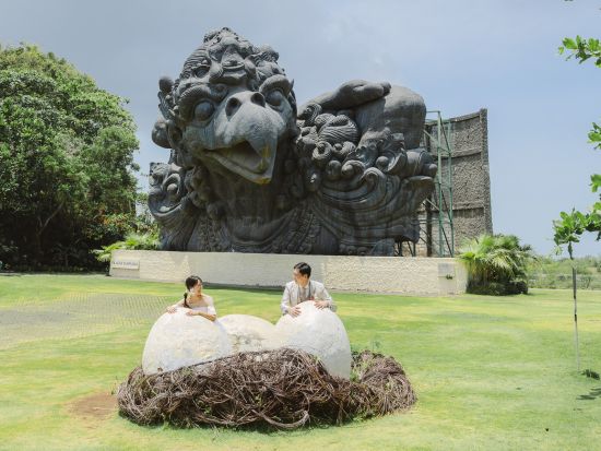 バリ島 フォトウエディング　GWKカルチュラルパークでウェディングフォト撮影を満喫　安心のワタベウェディングがプロデュース ＜日本語スタッフ／往復送迎＞