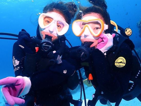 ボートチャーター 自由なポイントで海水浴＆シュノーケル！プライベート空間を満喫 スキンダイビングやBBQも楽しめる贅沢な沖縄の海体験＜送迎付き／那覇発＞