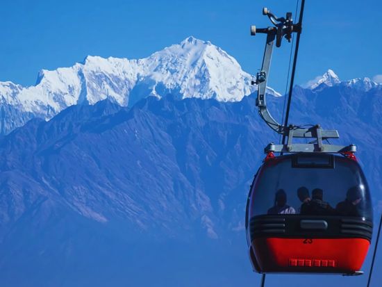 360度の大パノラマ！ヒマラヤ山脈を望む チャンドラギリの丘 *往復ケーブルカー利用＜日本語ガイド／昼食付／カトマンズ発＞