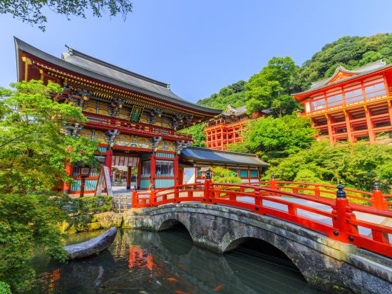 福岡発日帰りバスツアー　佐賀・佐世保コース　大魚神社＋祐徳稲荷神社＋九十九島パールシーリゾート＋佐世保五番街＜博多発着／ハウステンボスで下車可／日本語・中国語＞