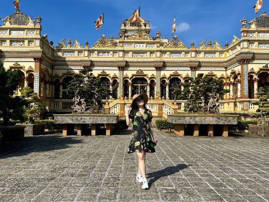 メコン川クルーズ＆永長寺観光ツアー　ミトー＆ラン島で南ベトナムの魅力を満喫！＜象耳魚の昼食／英語ガイド＞