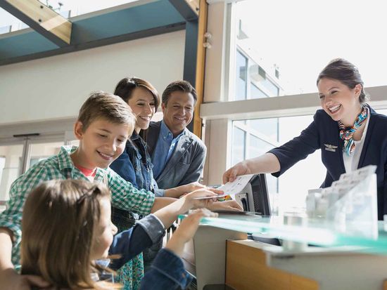 shutterstock_2141584361