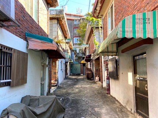 「イカゲーム」シーズン1 ドラマロケ地巡り☆主人公の家など8つのスポットへご案内＜半日／日本語ガイド＞