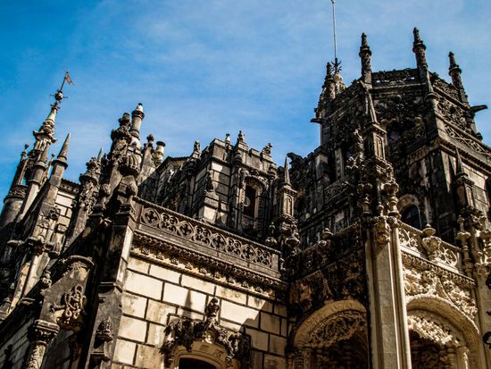 Portugal_Sintra_Regaleira Palace_pixta_62581337_M