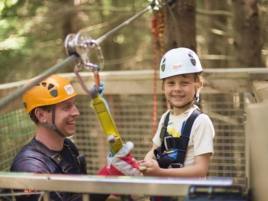 【Moa 4-Line Tour】Boy about to depart Ziptrek Queenstown
