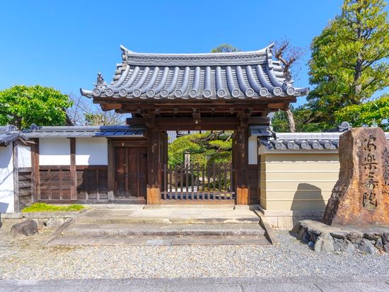 安楽寿院pixta_110395944_M