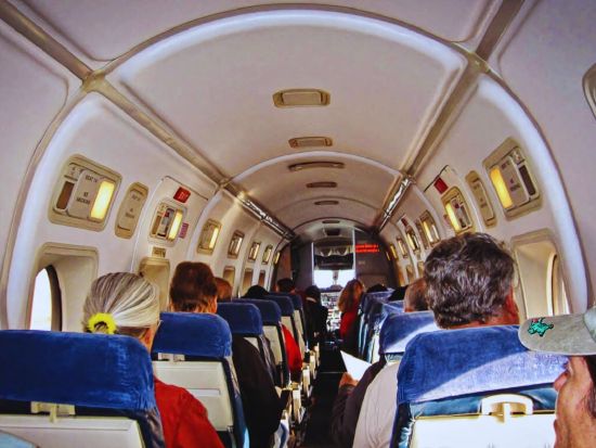 エベレスト遊覧飛行 (マウンテンフライト) ツアー☆窓側席保証＜カトマンズ発／早朝便／ホテル送迎付き＞