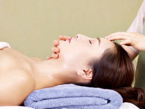 レッツ・リラックススパ「Let's Relax Spa」スクンビット39店　タイ政府認可のセラピスト在籍スパ＜プロンポン駅＞