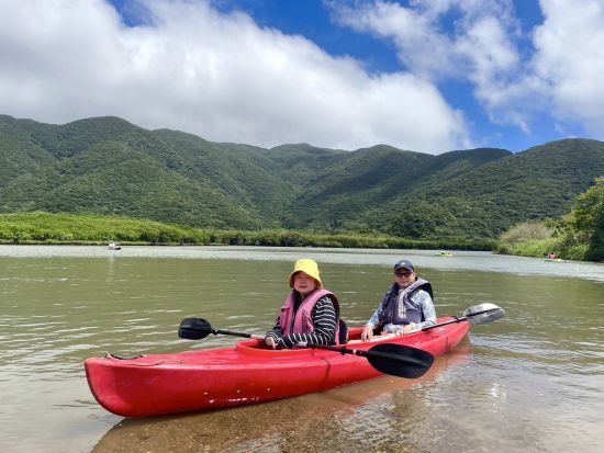 奄美大島【マングローブカヌー】ガイドツアーでしかめぐることのできない水路をご案内！撮影データプレゼント！お一人様も可能 by 奄美シーランド