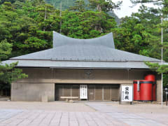 出雲大社宝物殿pixta_3035199_M