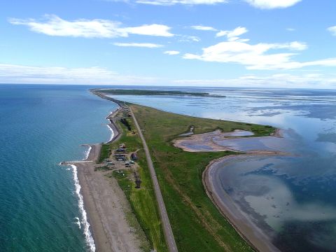 釧路湿原野付半島1日満喫ツアー 野付半島散策+釧路湿原　塘路湖+細岡展望台からのサンセットツアー＜4～6・10～12月／JR知床斜里駅発／斜里町＞