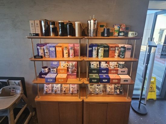 北朝鮮が見えるスターバックス&愛妓峰平和生態公園&ソウル艦公園 軍艦見学ツアー＜火～日／午前／日本語ガイド／ソウル発＞