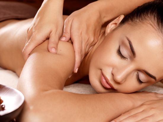 シュダレッパスパでアーユルヴェーダ＜貸切車送迎付き＞