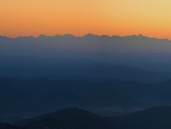 ヒマラヤの絶景ツアー☆ナガルコットで感動的な朝日を鑑賞＜早朝／貸切チャーター／カトマンズ発＞