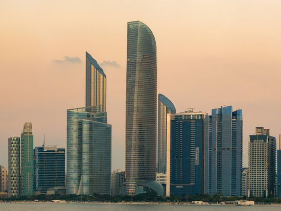 UAE_Abu Dhabi_AdobeStock_706211202