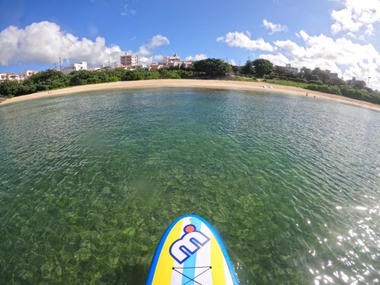 【貸切】シークレットビーチSUP＆スノーケリングツアー 完全貸切でプライベート時間を満喫！ 丁寧なレクチャーで初めての方も安心＜半日／写真サービス付き／読谷村＞